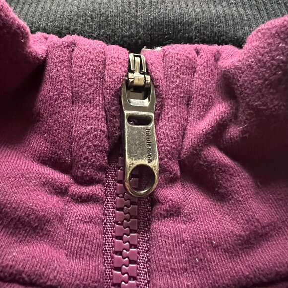 Lululemon Full Zip Sweater Women’s Large Purple Black Blocking Running Workout - Picture 2 of 6